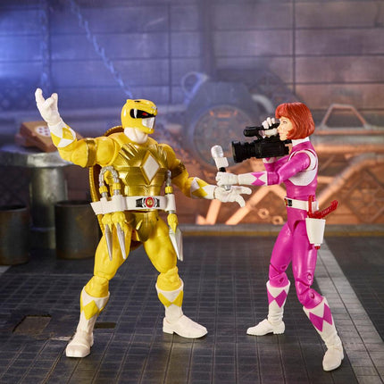 Morphed April O´Neil & Michelangelo Power Rangers x TMNT Lightning Collection Action Figures 2022